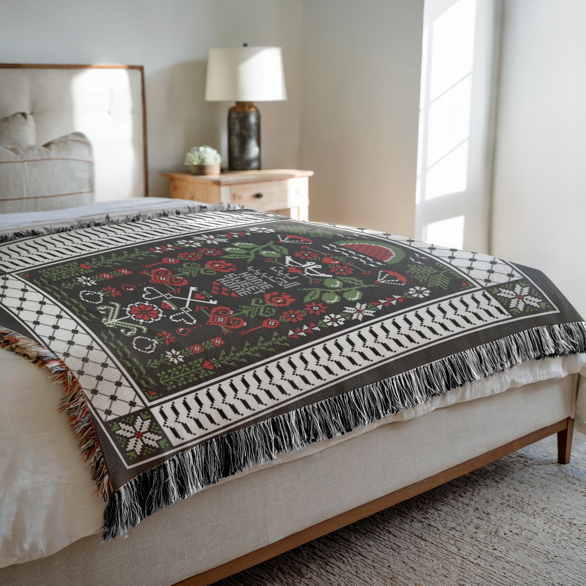 WovenBlanket_52x37-20250926170903668
